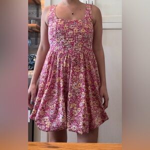Chic Floral Mini Dress in Pink